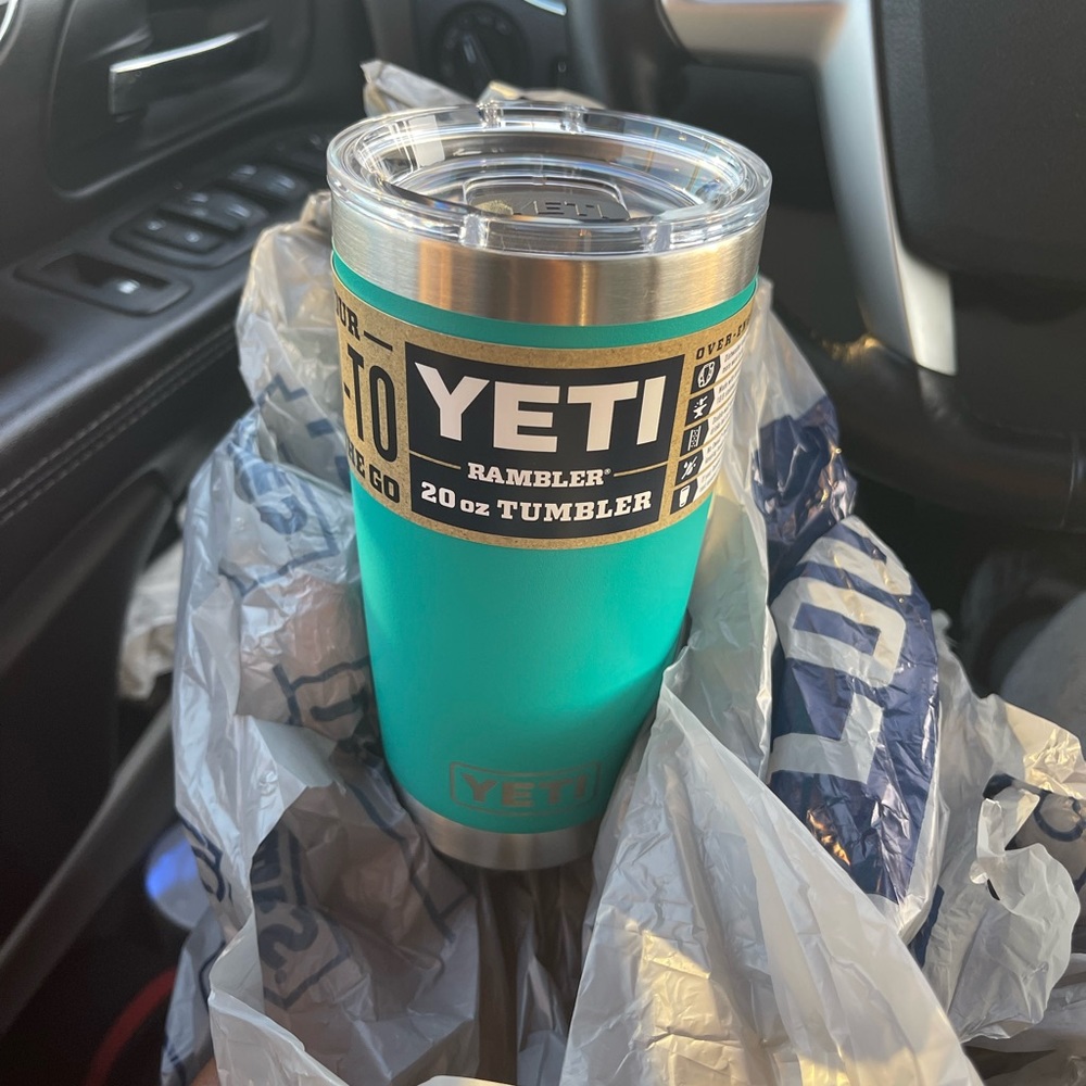 Tiffany Blue Yeti Rambler 20oz Cup BRAND NEW!!!